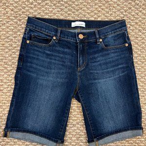 LOFT Bermuda Shorts in Classic Dark Indigo Wash (Size: 27 / 4)